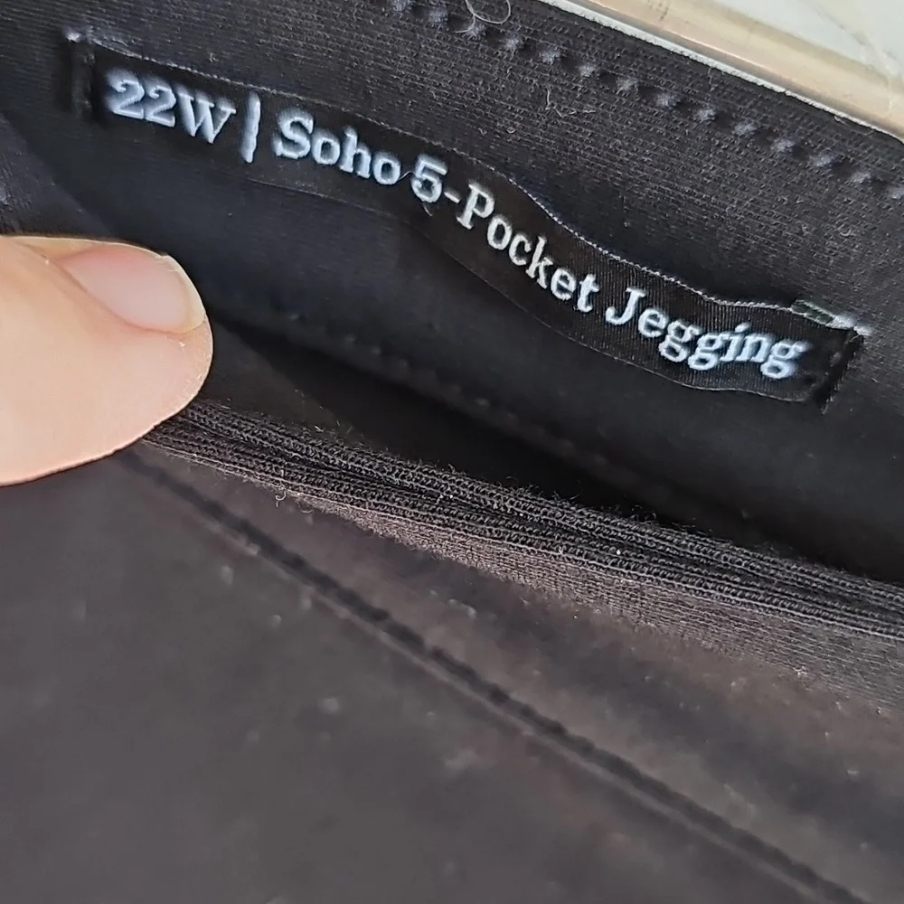 Talbots Soho 5-Pocket Jet Black Leggings.